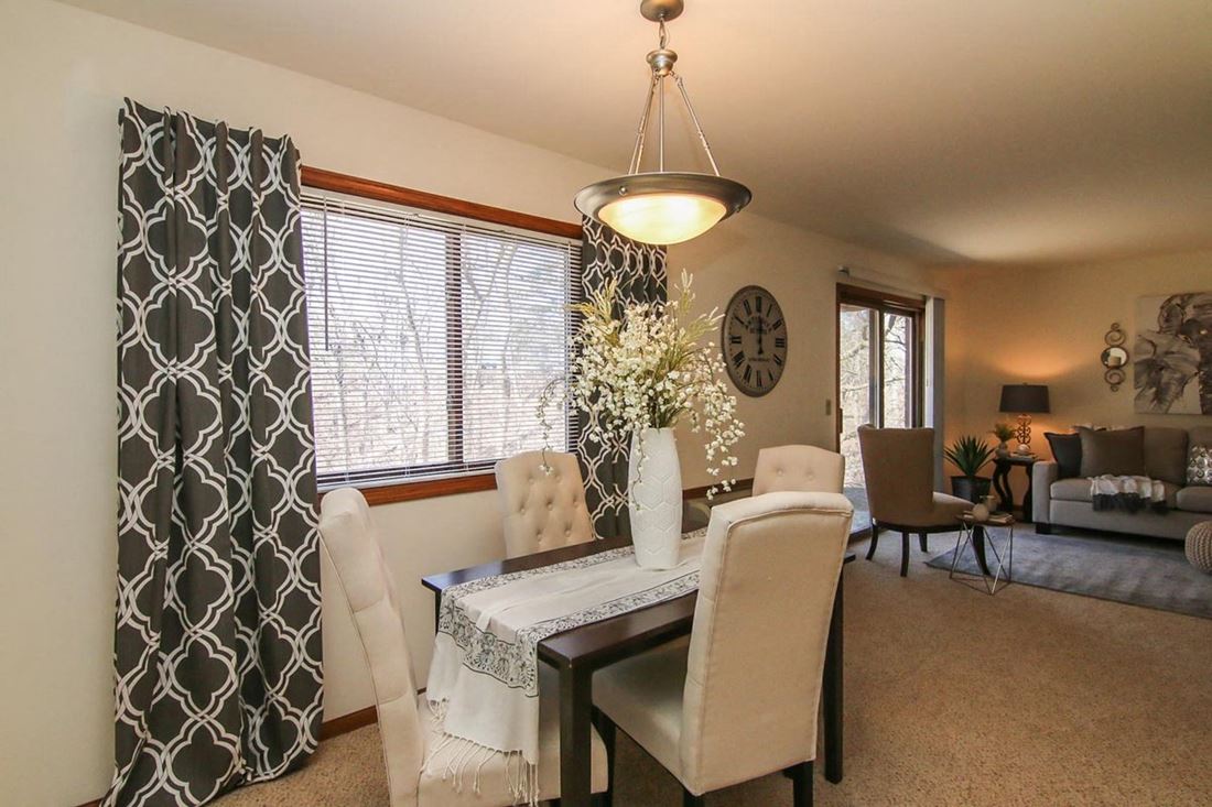 Cherry Tree Crossing Apartments photo